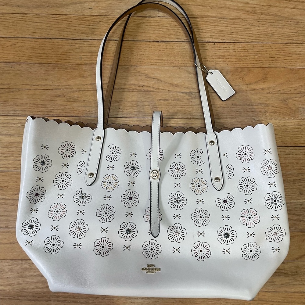 Coach tote bag